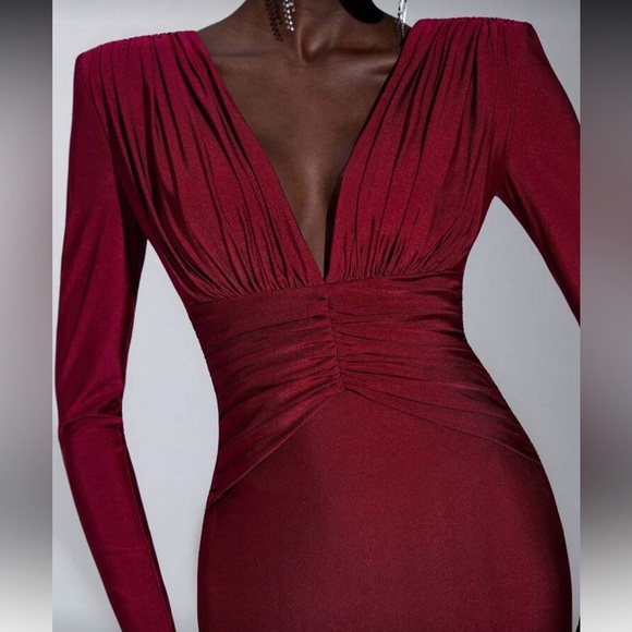 Elegant Burgundy Deep V Neck Long Sleeve StretchyDress